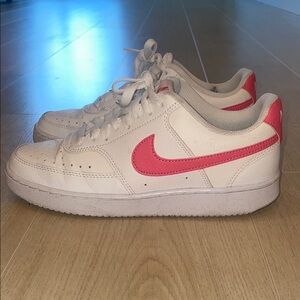 Nike White and Pink Low-Top Sneakers